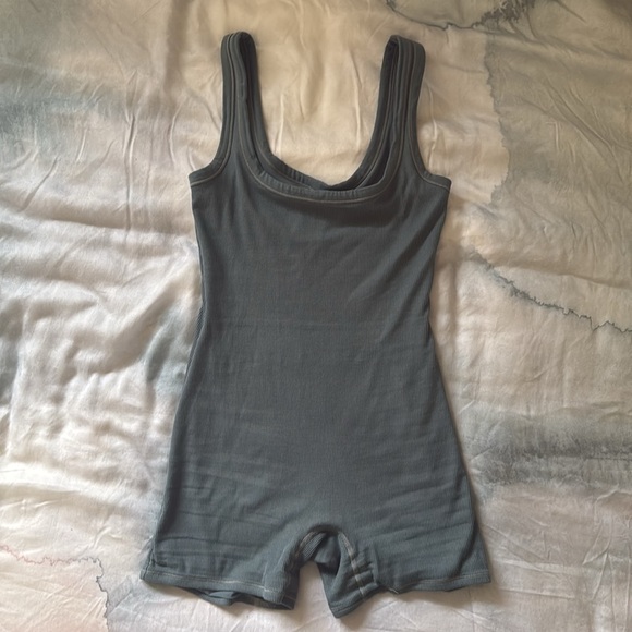 SKIMS Cotton Rib Onesie Kyanite S - Picture 2 of 2